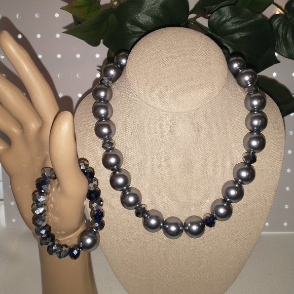 Gray Beaded Necklace Bracelet Set/Statement Necklace/Large bead Necklace - Picture 3 of 5
